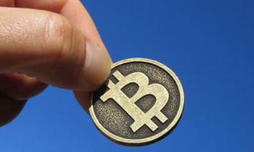   如何通过TPWallet购买RACA：新手指南与策略 / 

 guanjianci TPWallet, RACA, 加密货币购买 /guanjianci 

引言
在如今的数字时代，购买加密货币变得愈发普遍，许多人希望通过更便捷的方式进行交易。TPWallet是一款广受欢迎的数字资产钱包，它为用户提供了安全、可靠的环境来管理各种加密货币。如果您对RACA（Radio Caca）感兴趣并希望通过TPWallet进行购买，这篇文章将为您提供一份详细的指南，帮助您无缝完成交易。

什么是RACA？
RACA是Radio Caca的代币，它在区块链领域中扮演着重要角色。作为一个去中心化的生态系统，RACA致力于为用户提供多样的数字内容体验，包括游戏、NFT等。它的出现不仅丰富了加密货币市场，亦吸引了大量投资者的关注。

为什么选择TPWallet？
TPWallet以其用户友好的界面和多种功能而闻名。它支持多种数字资产，能够帮助用户轻松交易、存储和管理加密货币。而且，TPWallet还有着高度的安全性，使用现代加密技术确保用户的资金安全。此外，钱包内置的交易功能使用户可以快速完成购买，对于那些希望快速进入加密市场的新手尤为重要。

准备工作：创建TPWallet账户
在购买RACA之前，您需要先创建一个TPWallet账户。访问TPWallet的官方网站，下载适合您设备的版本。安装完成后，开启应用程序并按照提示创建新账户。必须设定一个强密码，并妥善保存您的恢复助记词，这些信息对于恢复账号极为重要。

充值资金：准备购买RACA
创建好账户后，您需要为您的TPWallet充值资金。TPWallet支持多种充值方式，包括通过银行转账、信用卡等渠道。选择您最方便的充值方式，并完成相应的操作。在资金到账后，您就可以开始购买RACA了。

在TPWallet上购买RACA的步骤
一旦您有足够的资金，购买RACA的步骤非常简单。首先，打开TPWallet，找到交易界面。您可以在主页上选择“购买”选项，接下来选择要购买的加密货币类型，也就是RACA。输入您希望购买的数量，然后确认交易。
在确认过程中，您将看到交易的详细信息，包括价格、手续费等。仔细核对这些信息，确保没有错误。确认无误后，点击“确认交易”按钮。TPWallet将处理您的请求，相关的RACA代币将会迅速被添加到您的钱包中。

交易完成后：如何安全存储RACA
购买完成后，不要忘记确保您的RACA安全存储。TPWallet提供了多种安全功能，包括多重签名、冷钱包等选项。可以选择将部分资金转移到冷钱包中，以增加安全性。此外，定期更新您的密码和助记词，以防止账户被盗。

选择交易所：更多购买渠道
除了TPWallet，您还可以通过许多其他交易所购买RACA。例如，某些大型的加密货币交易平台也支持RACA交易。选择一个信誉良好的交易所，根据其指引进行注册并充值，然后便可进行交易。

总结：成功购买RACA的关键
通过TPWallet成功购买RACA并不复杂，不过，理解每一个步骤至关重要。无论是创建账户、充值资金还是确认交易，每一步都需要您保持细心与谨慎。此外，定期查看您投资的RACA的最新动态，跟上市场变化也是非常必要的。
未来，加密货币市场将继续发展，RACA作为其中的一员，其潜力不容小觑。希望这篇指南能够帮助您顺利购入RACA，为您的投资组合增添新的亮点。

常见问题解答
在您购买RACA的过程中，可能会遇到一些常见问题。为了帮助您更好地理解和解决这些问题，我们在此列出了一些解答。

h4Q1: 为什么我的交易没有立即完成？/h4
由于区块链的特性，某些交易可能需要一些时间才能被确认，尤其是在网络繁忙时段。请耐心等待，并确保您的网络连接稳定。

h4Q2: 我可以通过TPWallet转账RACA吗？/h4
当然可以。TPWallet支持RACA的转账功能，您只需输入接收方的地址和转账金额，即可完成转账。

h4Q3: 如果我丢失了助记词，该怎么办？/h4
如果您丢失了助记词，恢复您的TPWallet账户将几乎不可能。因此，请务必妥善保存助记词，不要与他人分享。

这篇完整的指南旨在帮助用户通过TPWallet顺利购买RACA，迎接加密货币的未来。希望您在这条投资之路上顺利前行！